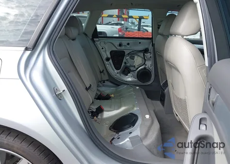 2012 Audi A4 2.0T Premium z USA, uszkodzony, nr VIN WAUWFAFL6CA033984